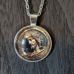 Gourguse Silver Jesus Pendant Necklace